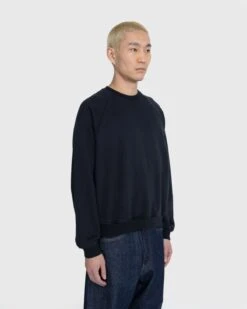 Auralee – Smooth Soft Sweat Pullover Black -Acne Studios Clothing 02.15.23 On Model Au ssv5Lho