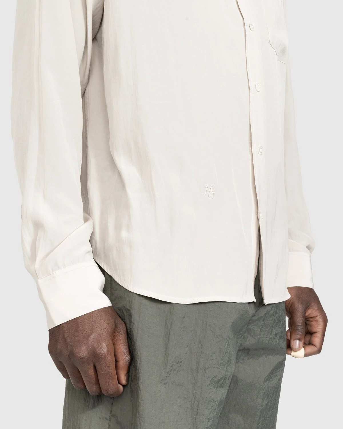 Highsnobiety – Lightweight Long-Sleeve Shirt Beige 5 Highsnobiety – Lightweight Long-Sleeve Shirt Beige - Image 5
