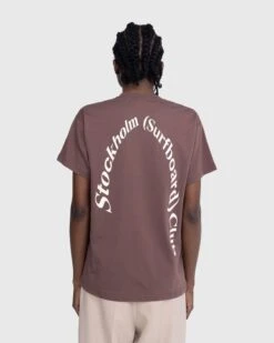 Stockholm Surfboard Club – Logo T-Shirt Brown -Acne Studios Clothing Stockholm Surf Club dqldtnSb